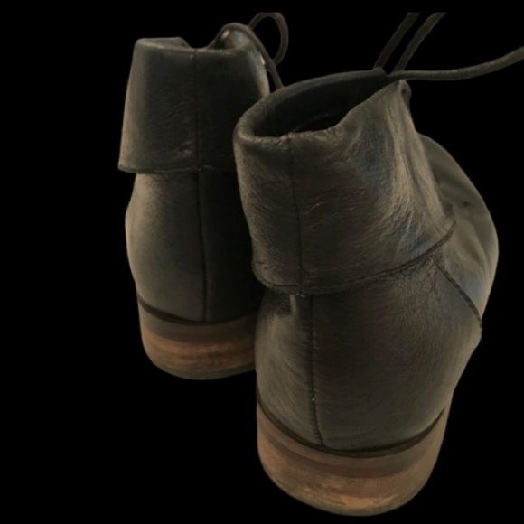 Steve Madden - Picture 3 of 4